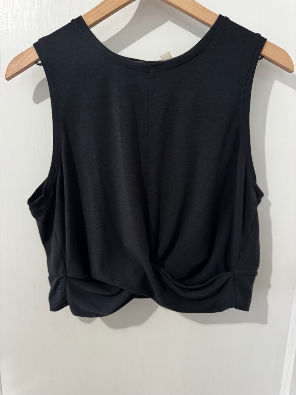 Zella Black Twisted Hem Sleeveless Tank